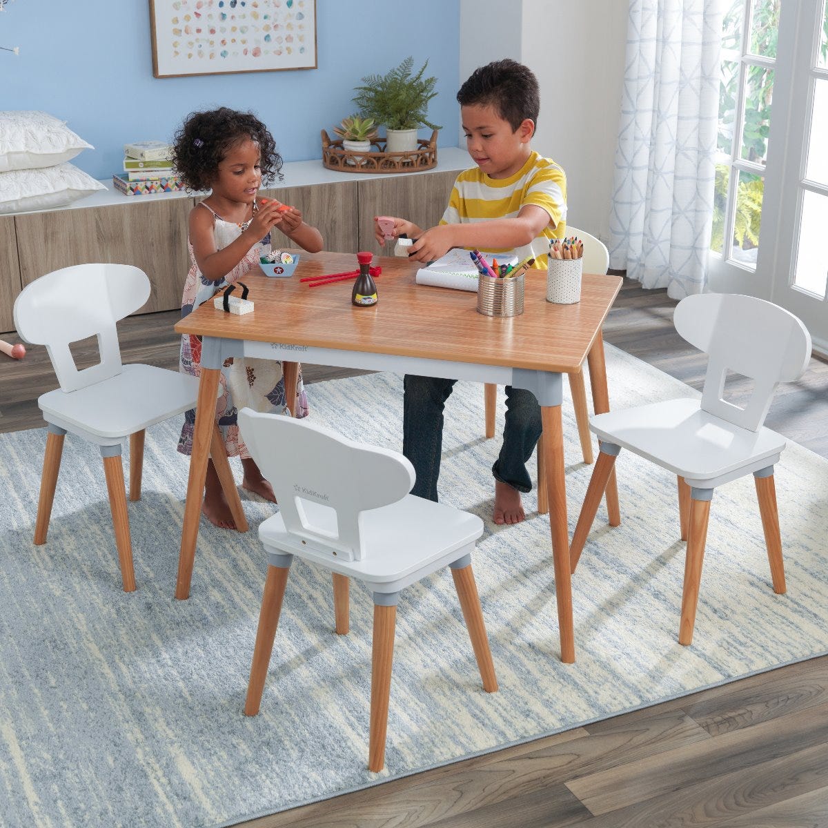 mid century modern kids table and chairs