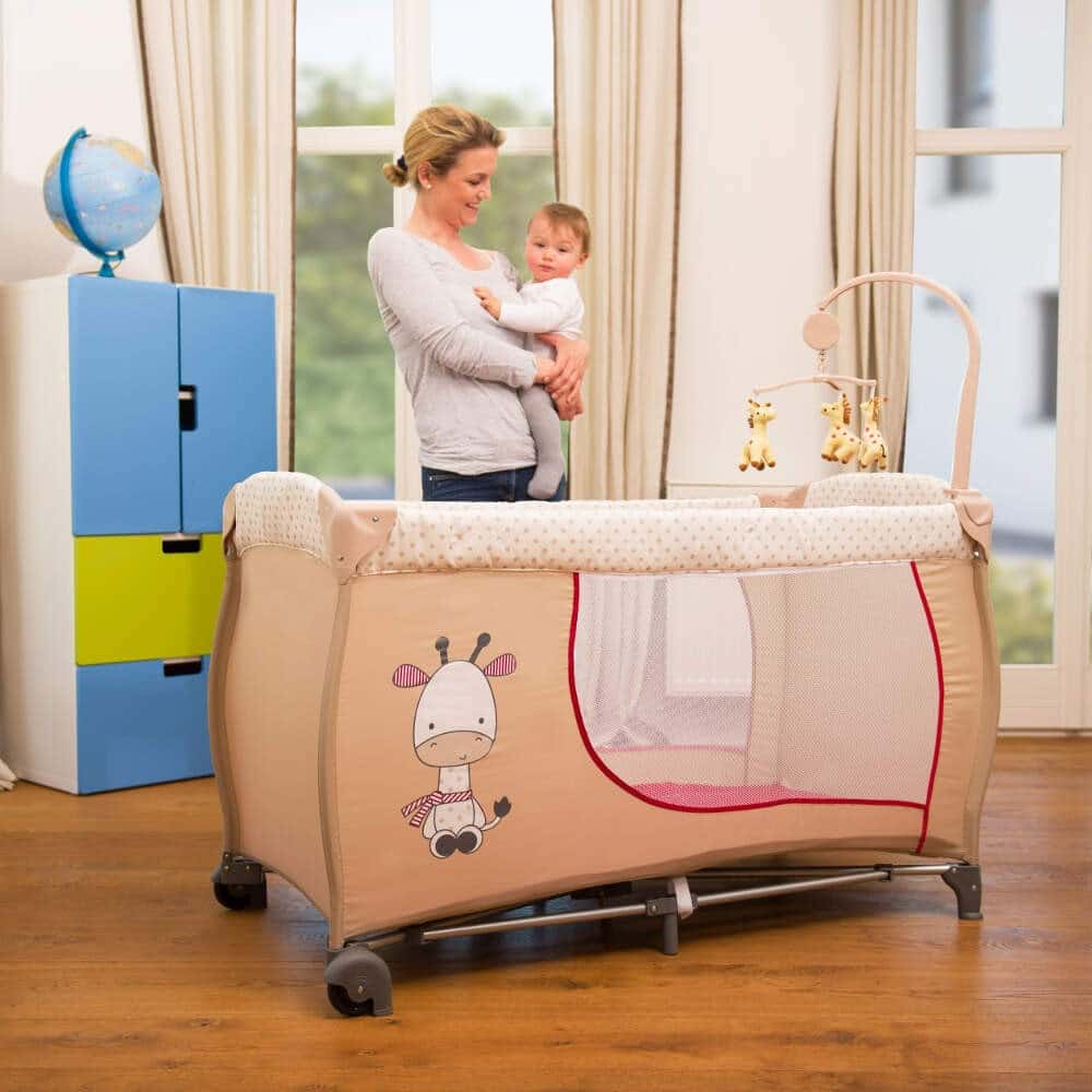 hauck babycenter travel cot